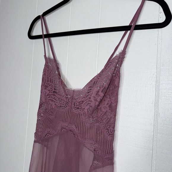 Victoria’s Secret Women’s Lace Teddy Camisole Purple Size Small - Picture 3 of 5